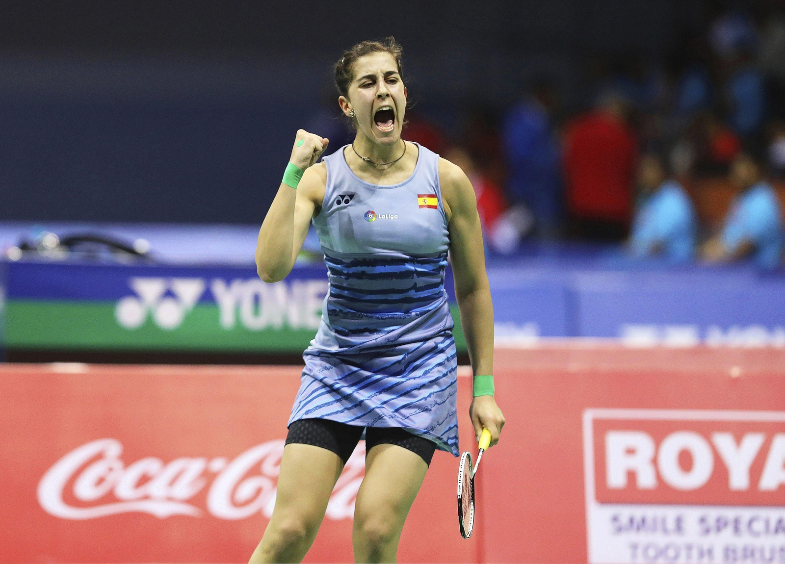 Carolina Marín festeja su victoria ante la japonesa Mitani