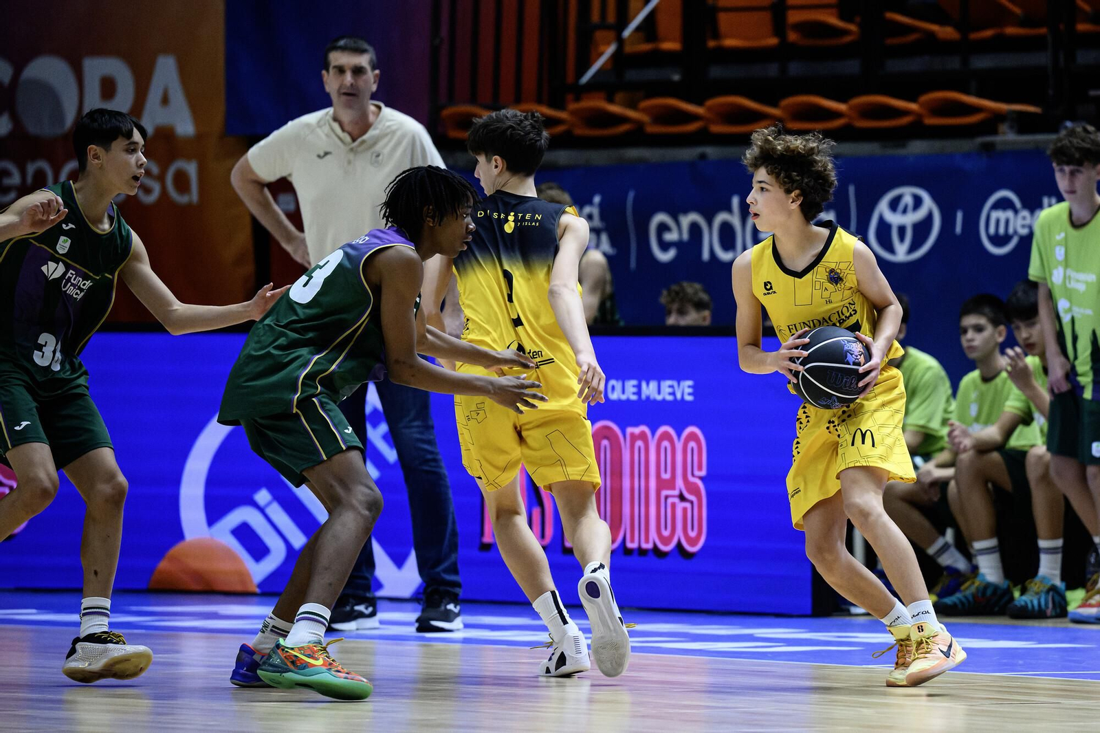Minicopa: El Unicaja pierde ante el Canarias y jugará una final contra el UCAM Murcia