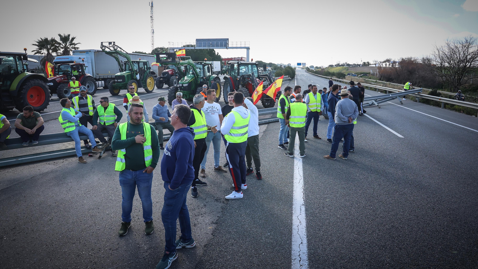 Jerez colapsado por la protesta de agricultores vy ganaderoa