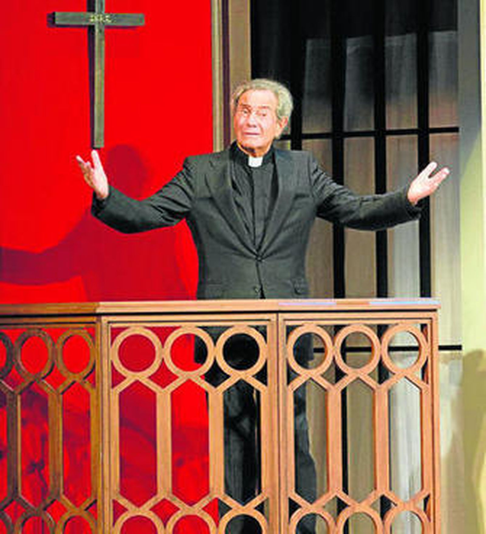 Arturo Fernández trae la risa al Corpus