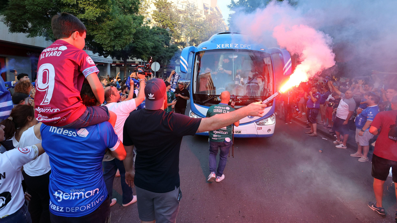 El Xerez DFC celebra su ascenso en la Plaza del Caballo