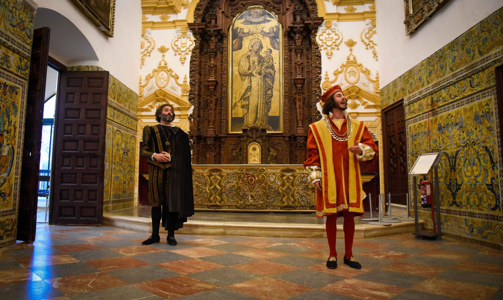 Visitas nocturnas teatralizadas en el Real Alcázar de Sevilla