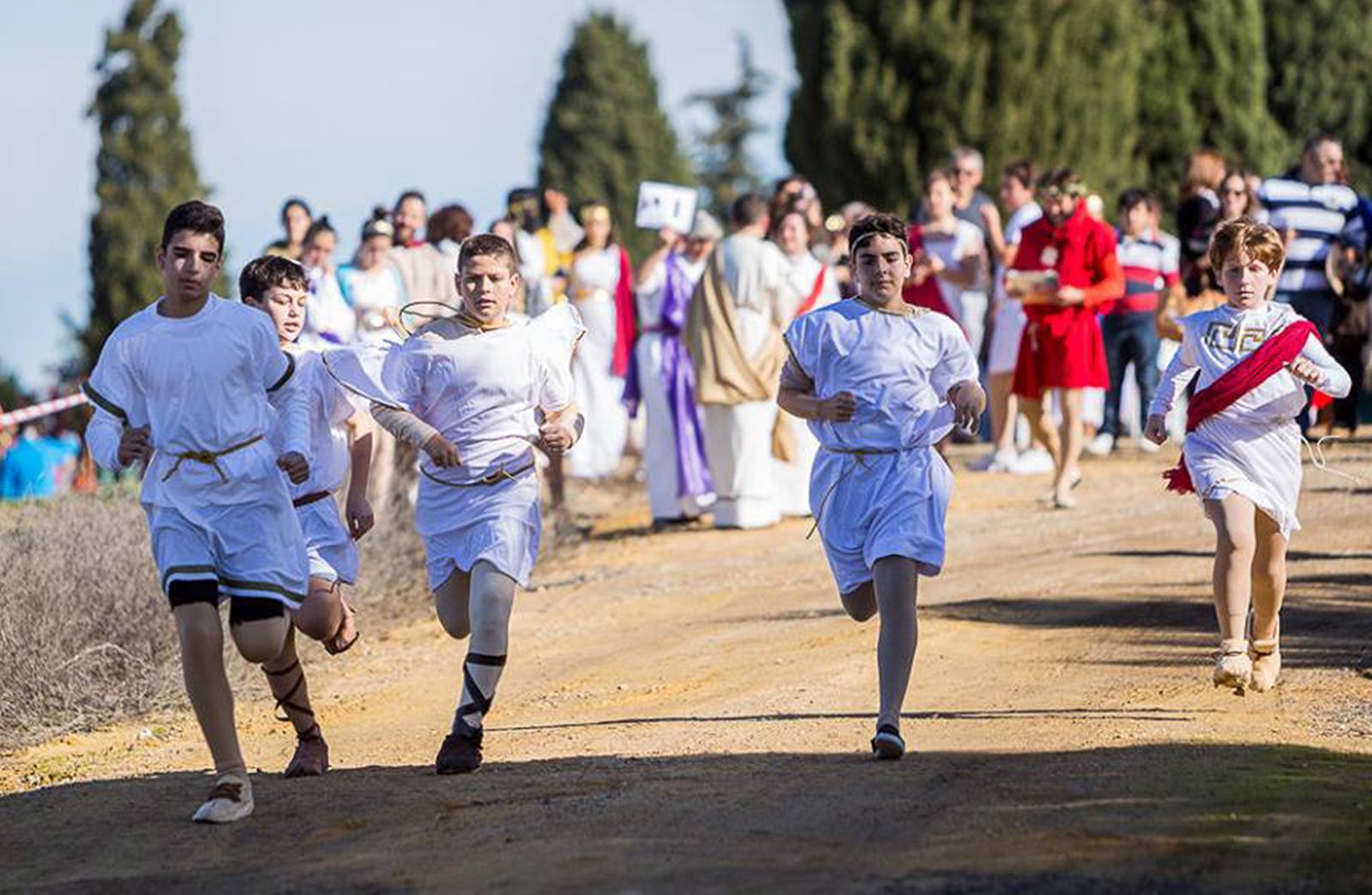 ‘Gymkhana’ Solidaria Turifoto19, en imágenes