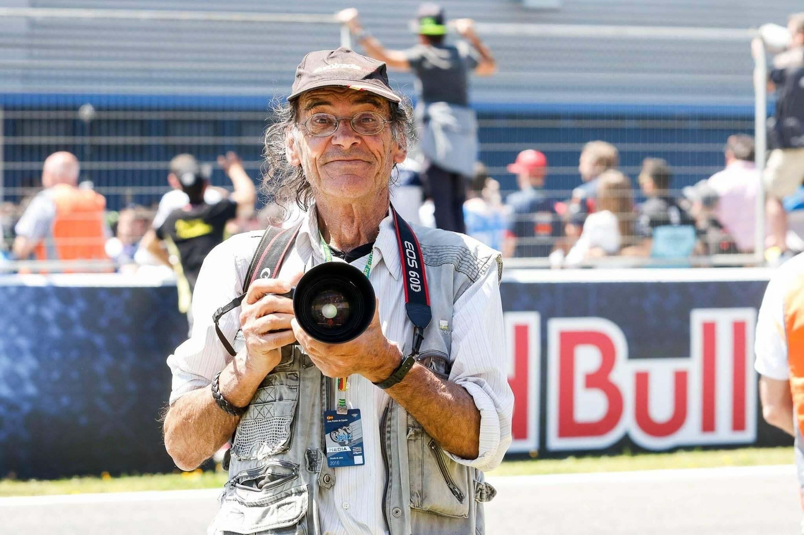 Luis Gil durante un Gran Premio en el Circuito de Jerez.