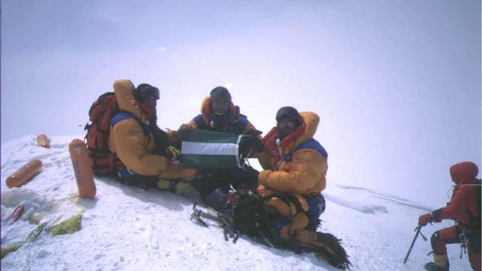 Cima del Everest en mayo 2000 Cima del Everest en mayo 2000