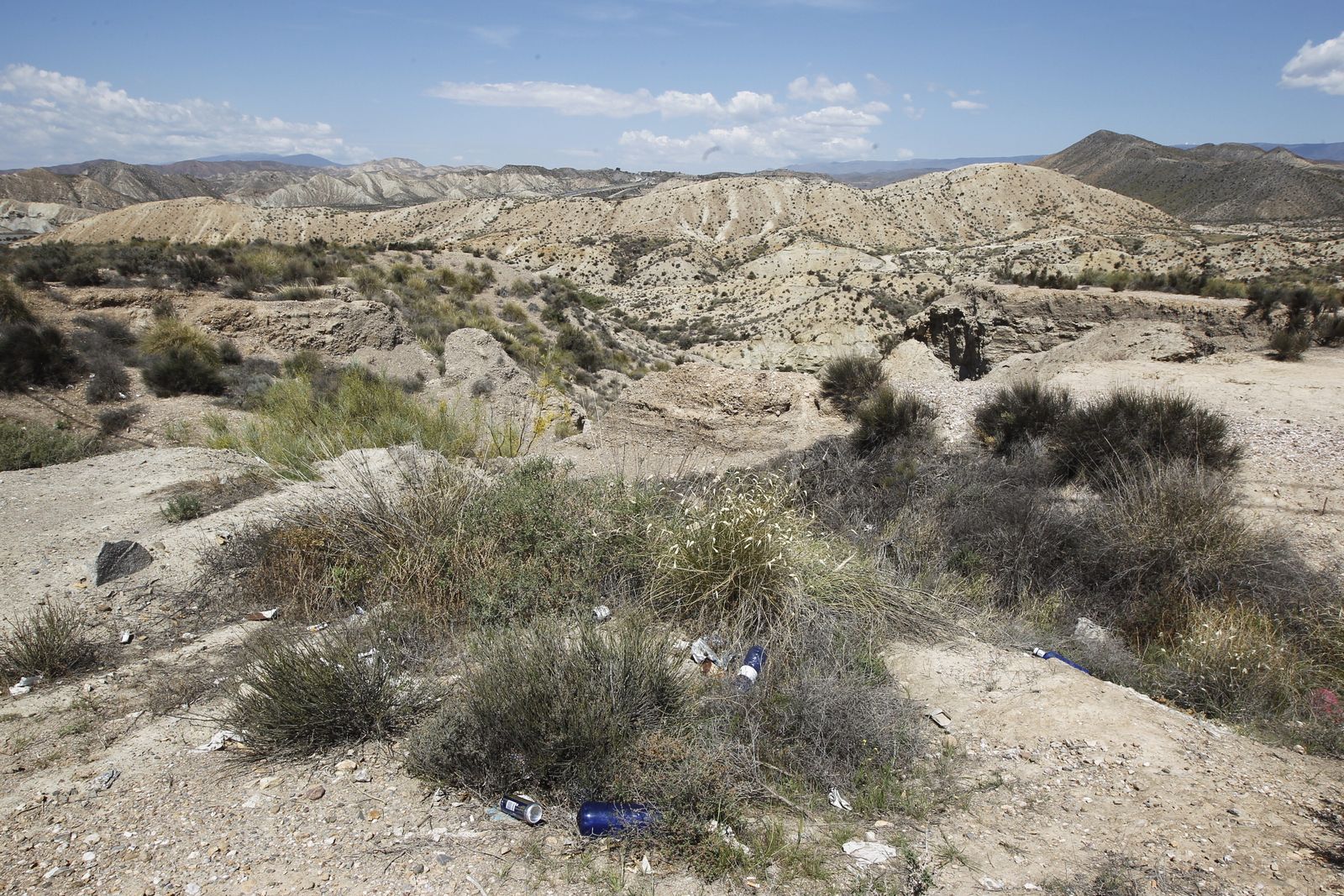 Fotogalería basura en el Desierto de Tabernas