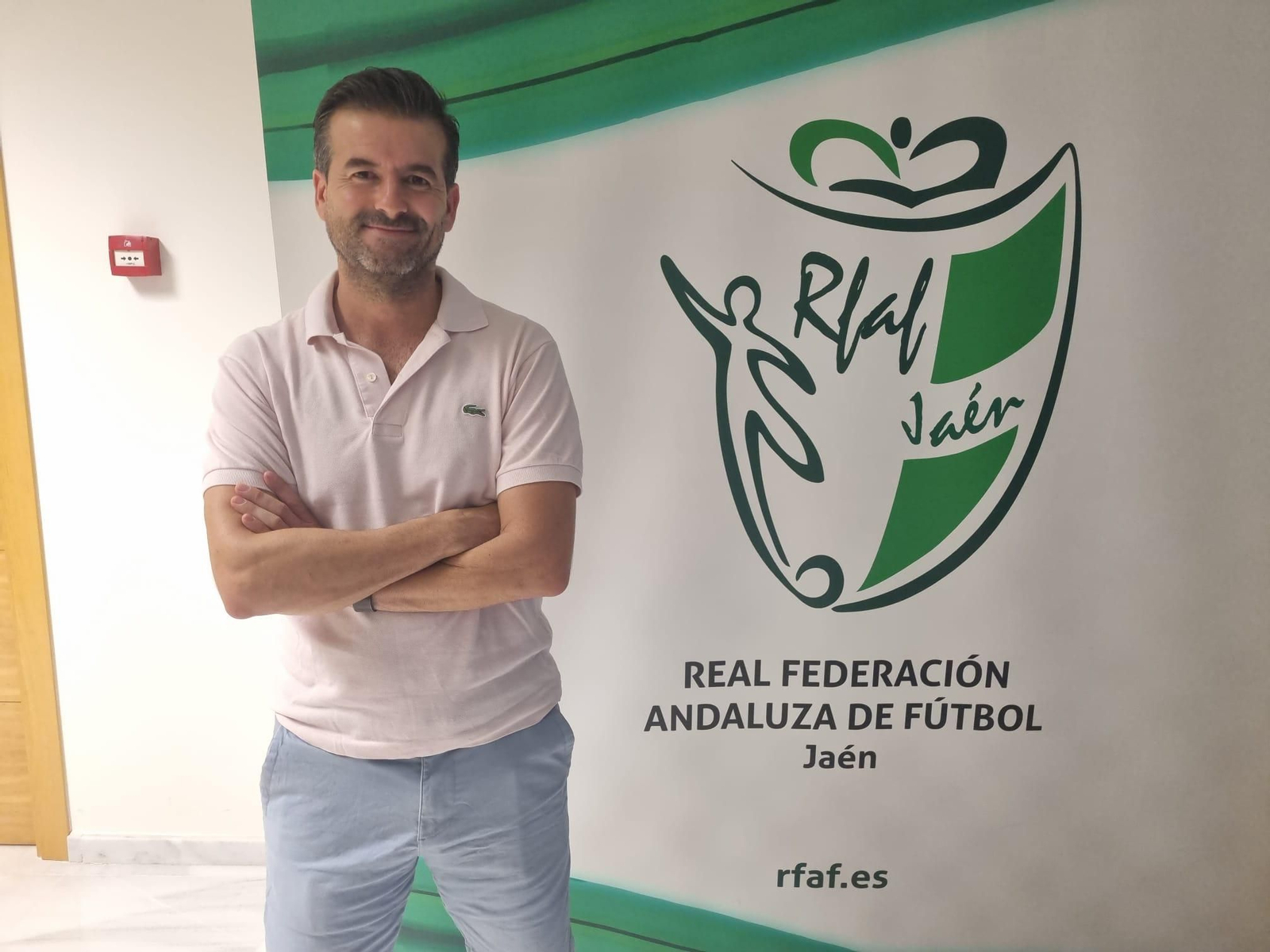 Javier Contreras Merino, en la sede de la delegación jiennense de la RFAF.