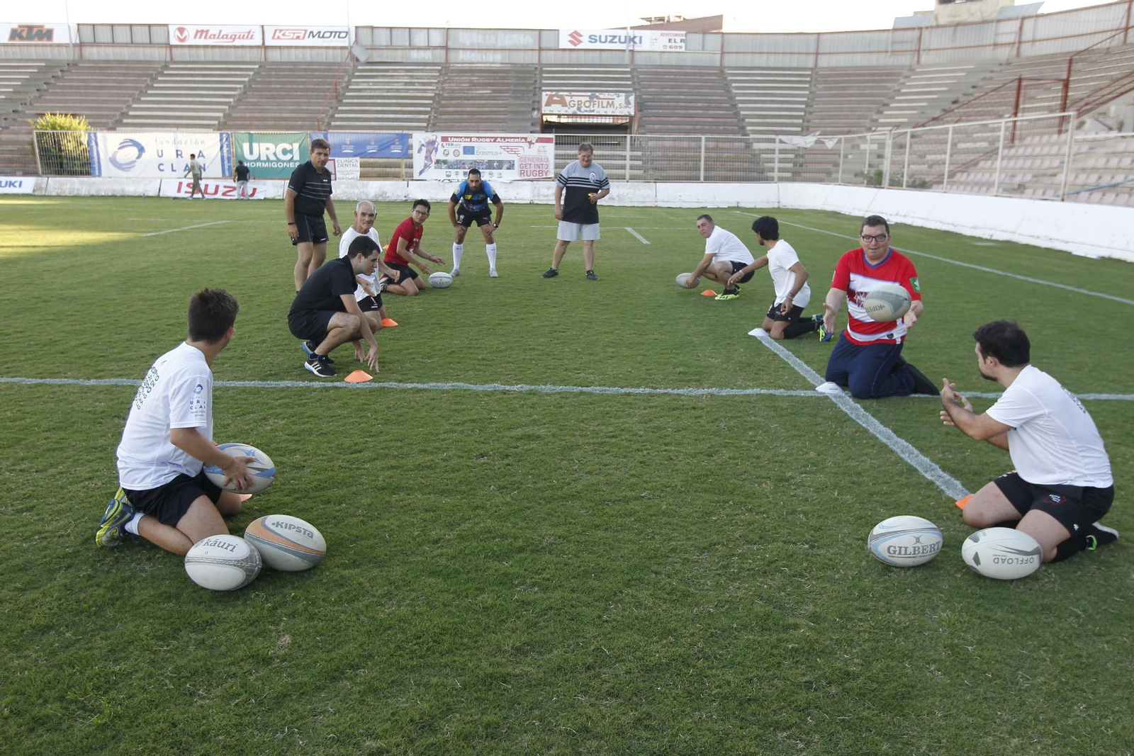 Fotogalería rugby inclusivo URA CLAN. Almería