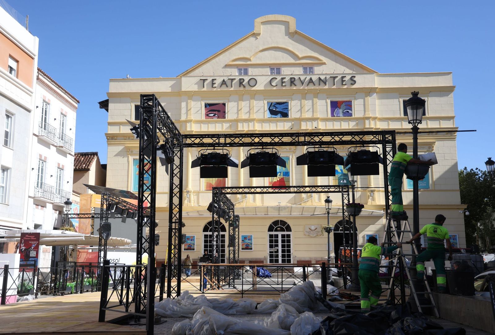 El Teatro Cervantes se viste de gala para recibir el 29 Festival de Málaga.