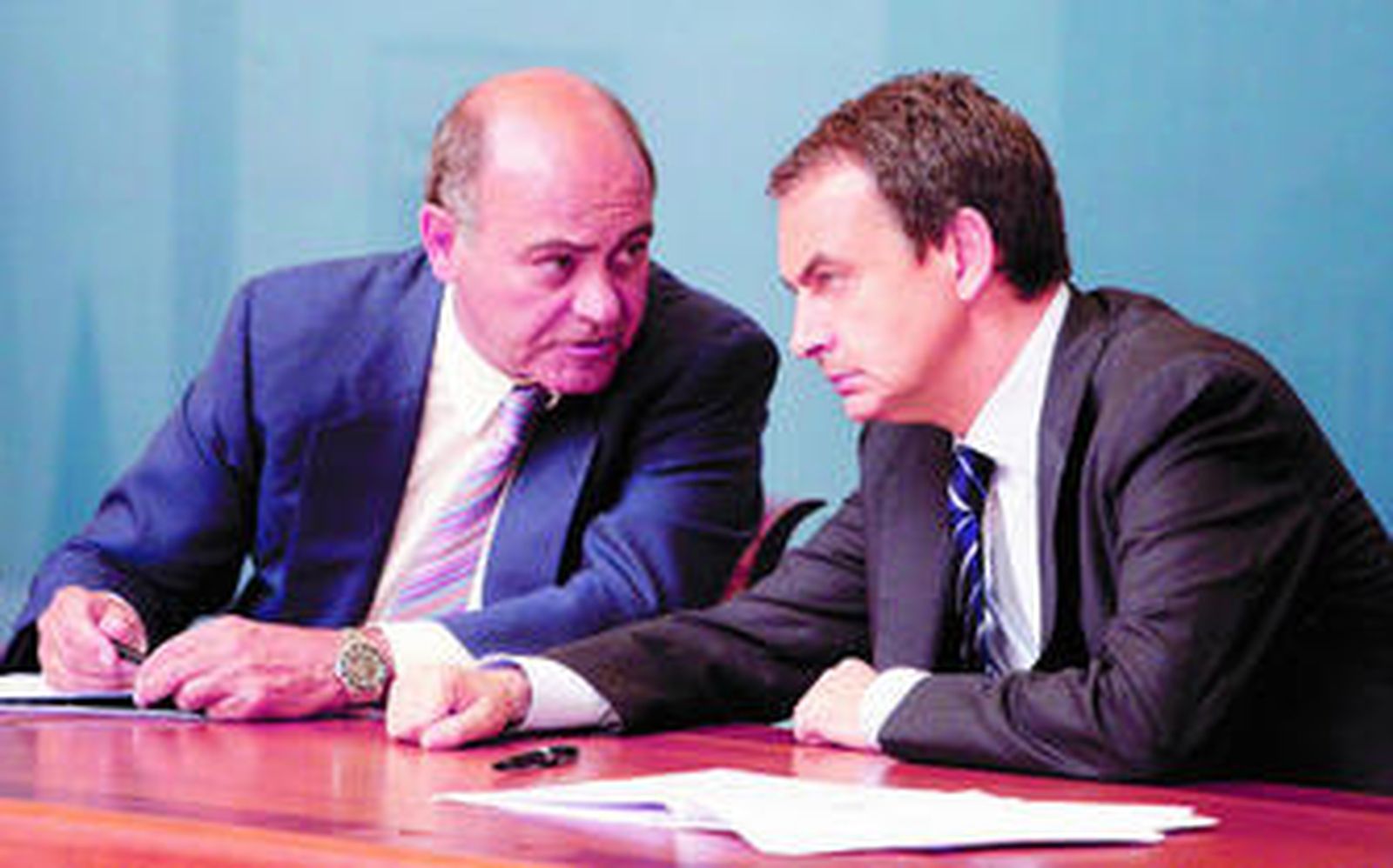 El presidente de la CEOE, Gerardo Díaz Ferrán, en imagen de archivo junto a Rodríguez Zapatero.