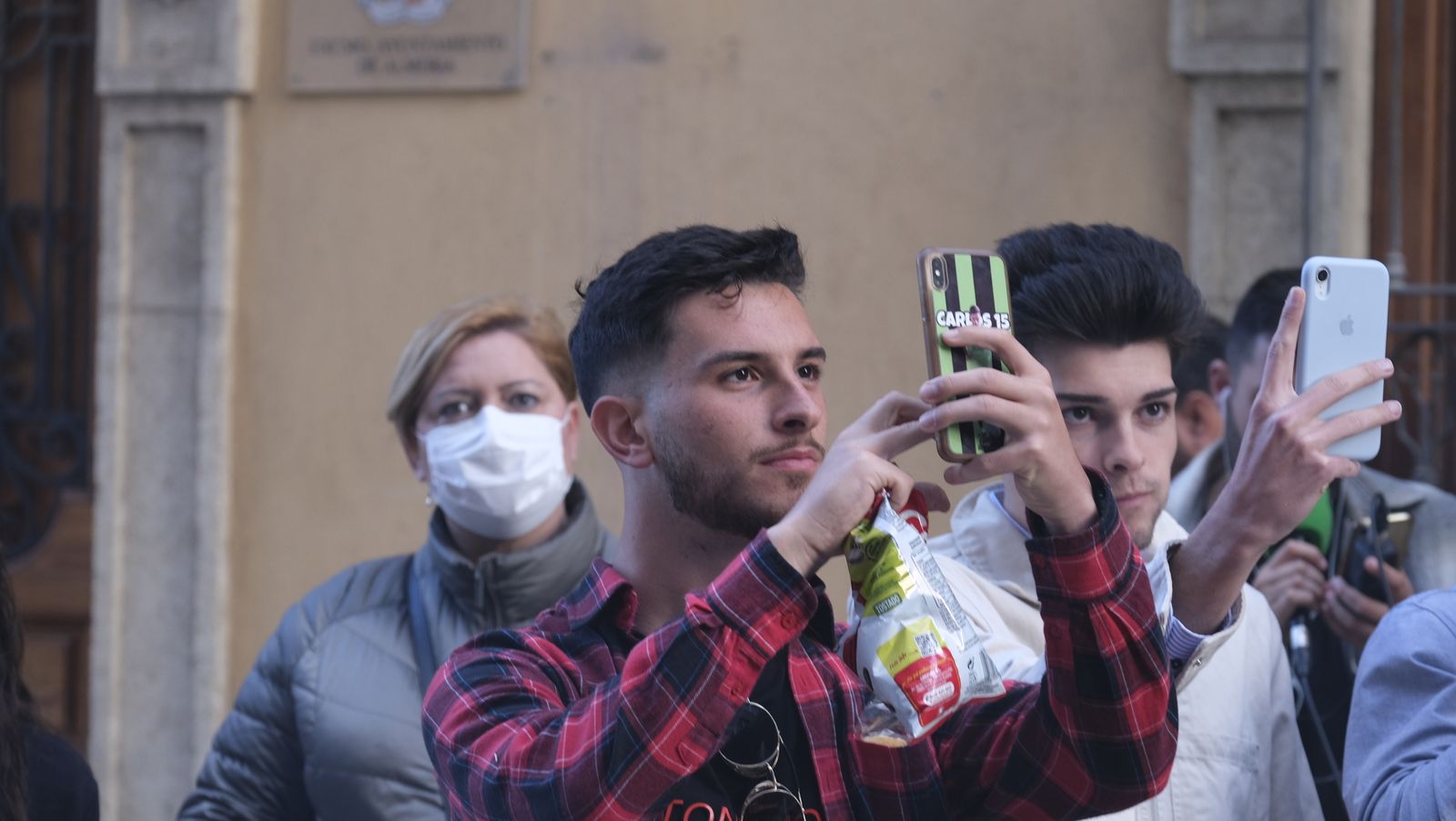 Procesión del Cristo del Amor en Almería, en imágenes
