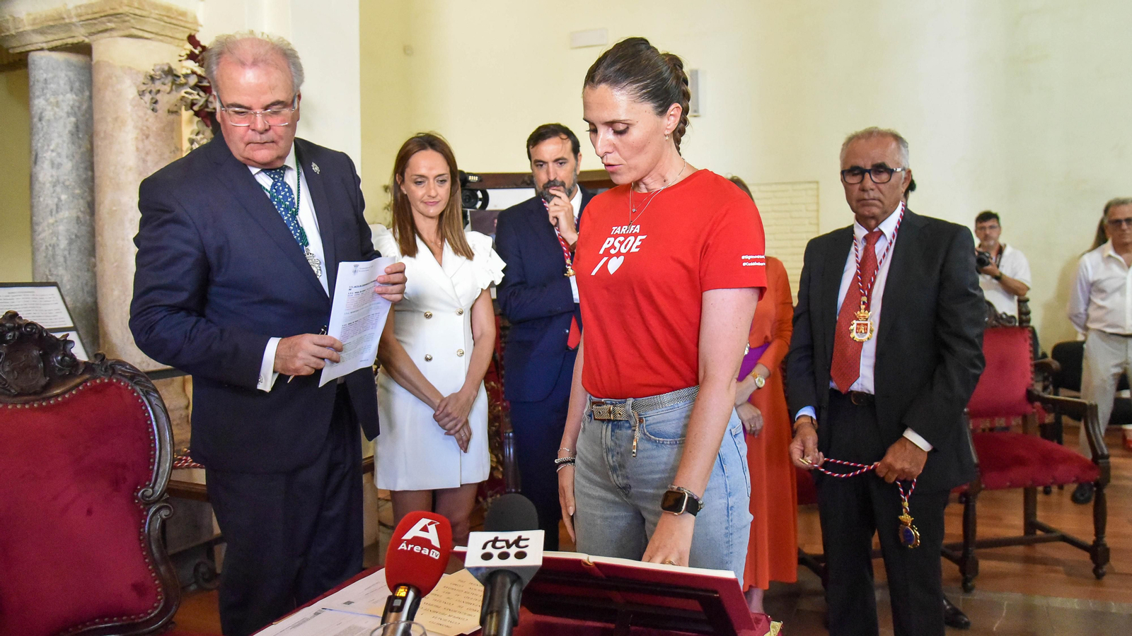 La investidura de Jóse Antonio Santos como Alcade de Tarifa, en imágenes