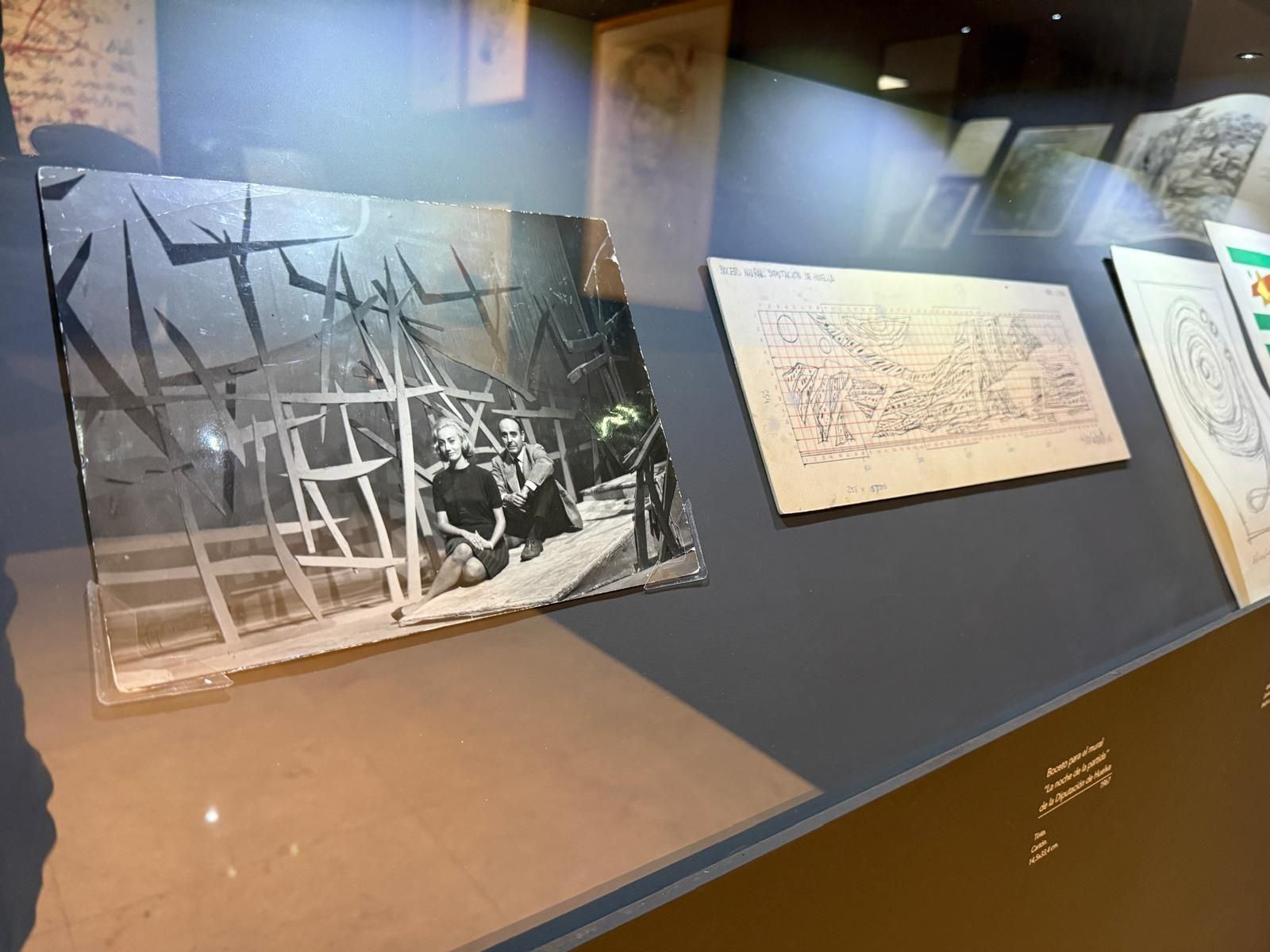 Una exposición iédita sobre José Caballero llega a Huelva: imágenes de la inauguración en el Museo