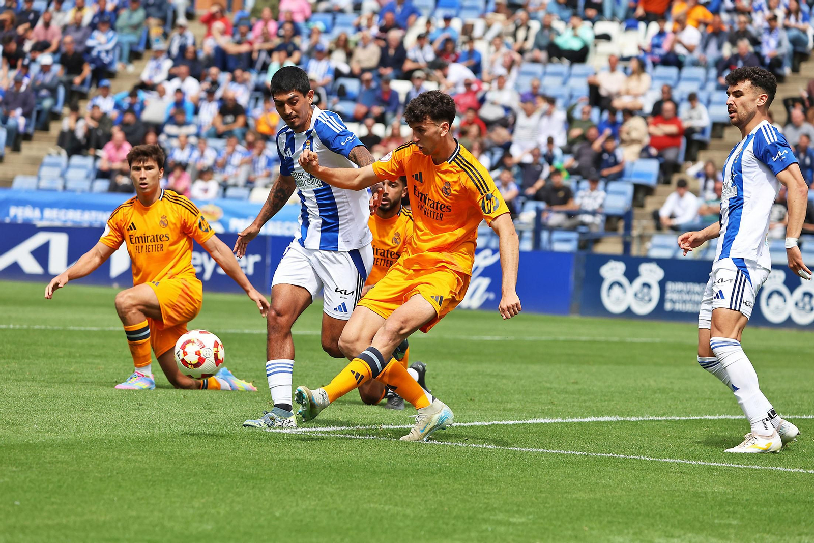 Las imágenes del Recreativo de Huelva- Real Madrid Castilla