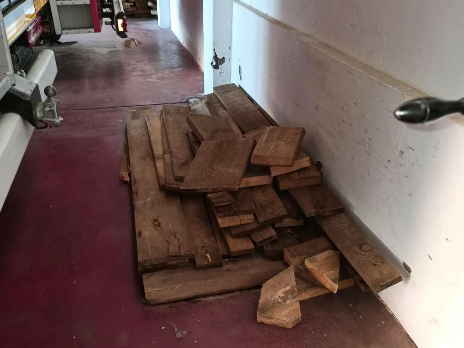 Estado que presenta el parque de bomberos de la avenida de los Custodios, en fotos