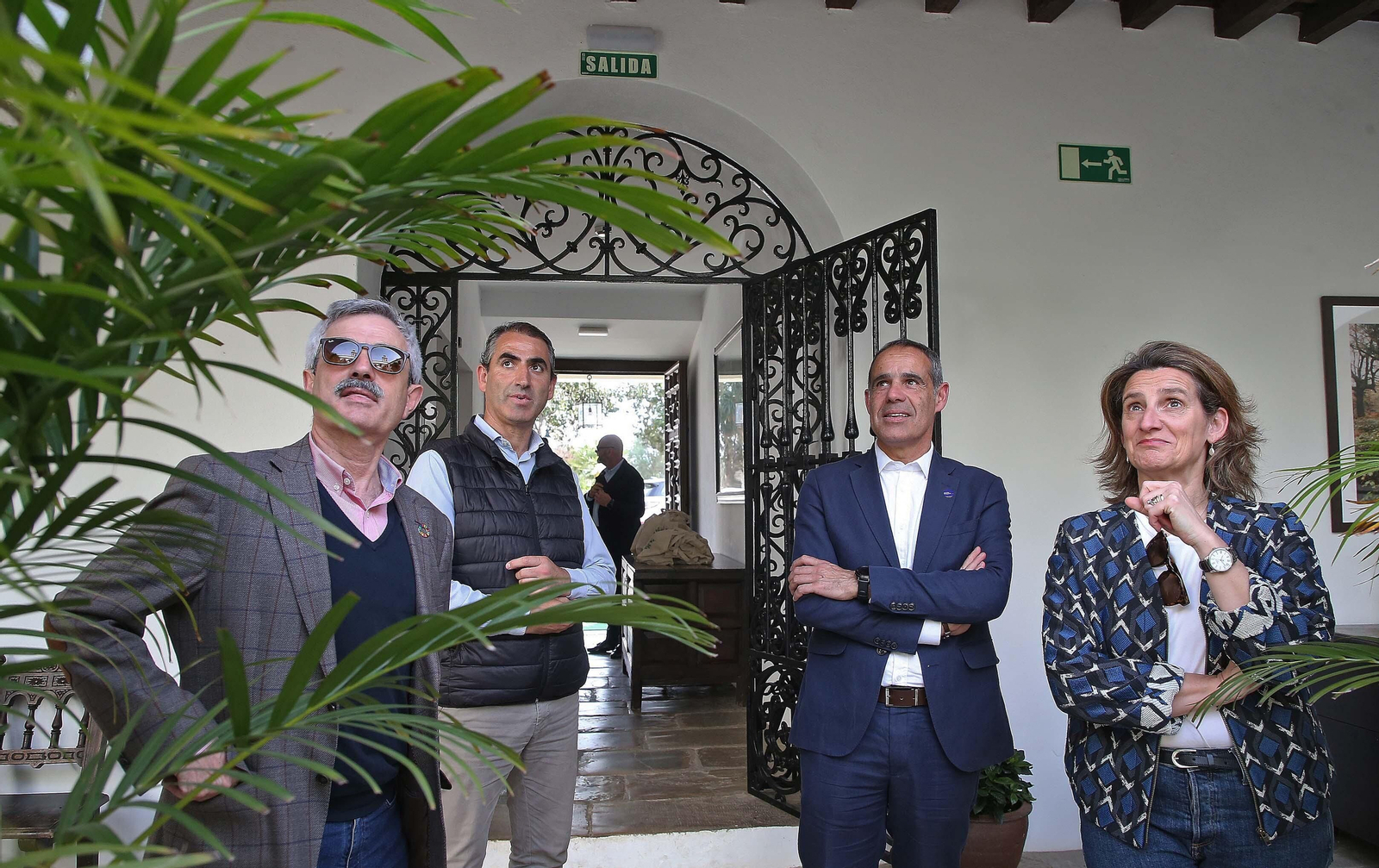 Visita de Teresa Ribera a la finca La Almoraima
