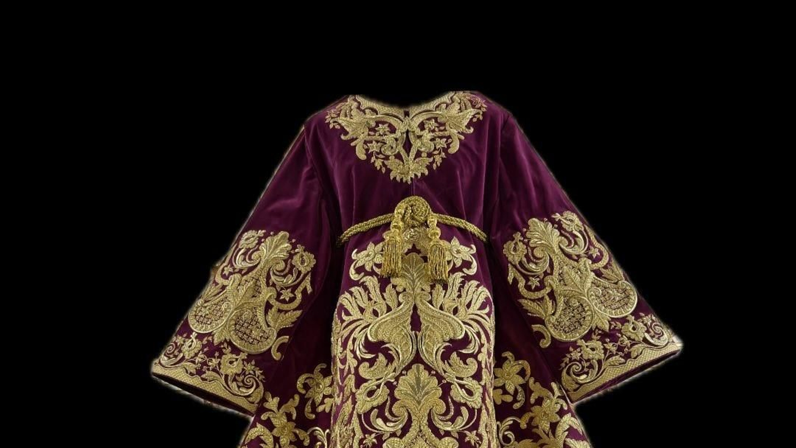 'Túnica del Centenario' del Señor del Rescate de Granada.jpg