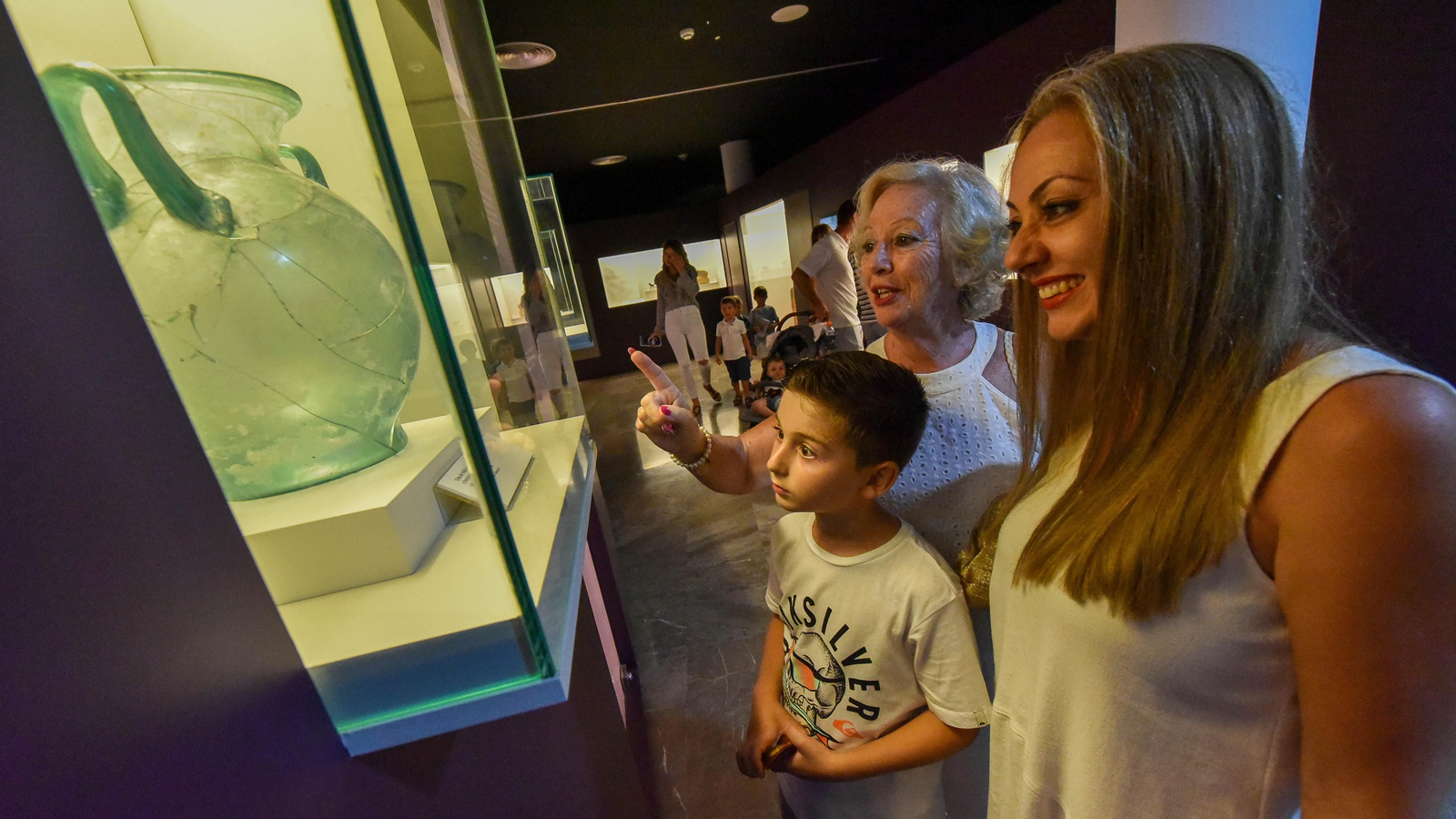 Las fotos de la VIII Noche Blanca en San Roque
