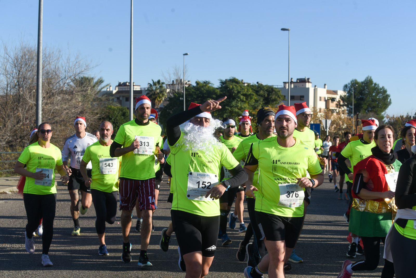 Búscate en nuestra galería de fotos de la San Silvestre Cordobesa 2025