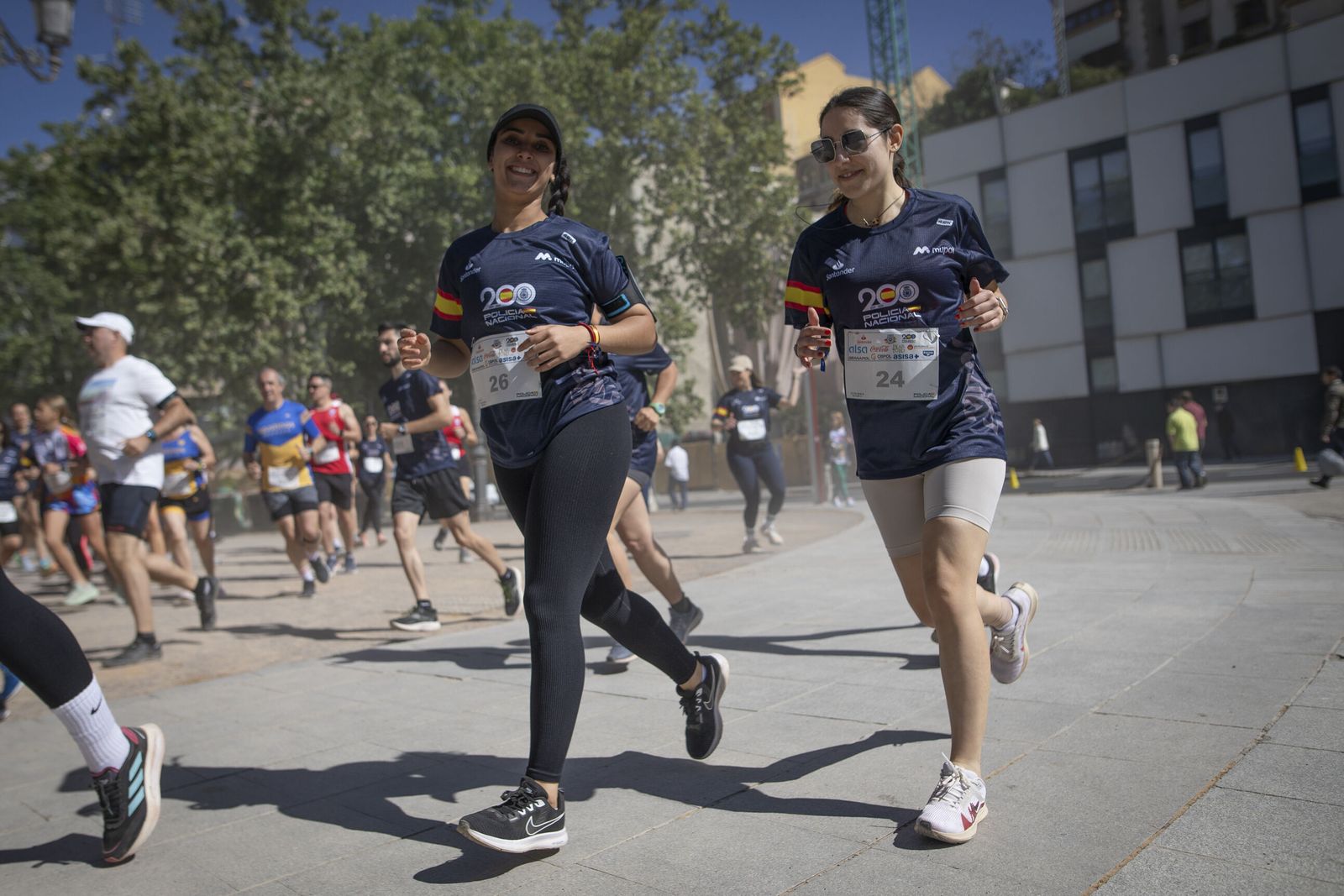 Encuéntrate en las imágenes de la carrera de la Policía Nacional 'Ruta 091'