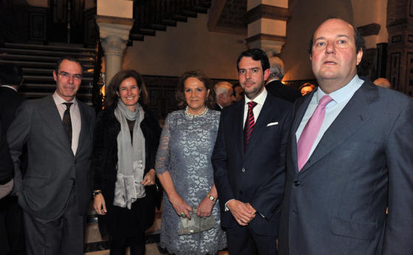 Manuel Clavero Ternero, Marta Ybarra, Concha Yoldi, Antonio Somé y Joaquín Gonzalo. / Reportaje gráfico: Antonio Pizarro / Juan Carlos Muñoz / Juan Carlos Vázquez