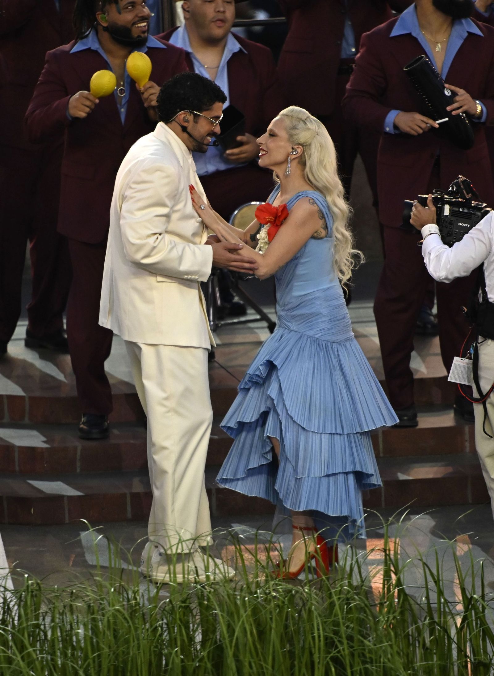 Las mejores fotos de la Super Bowl con la actuación de Bad Bunny