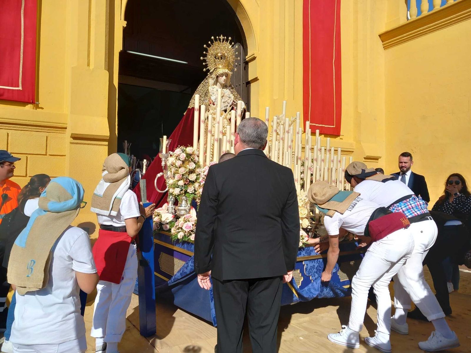 Las imágenes del Domingo de Ramos en Chiclana con La Borriquita y El Huerto