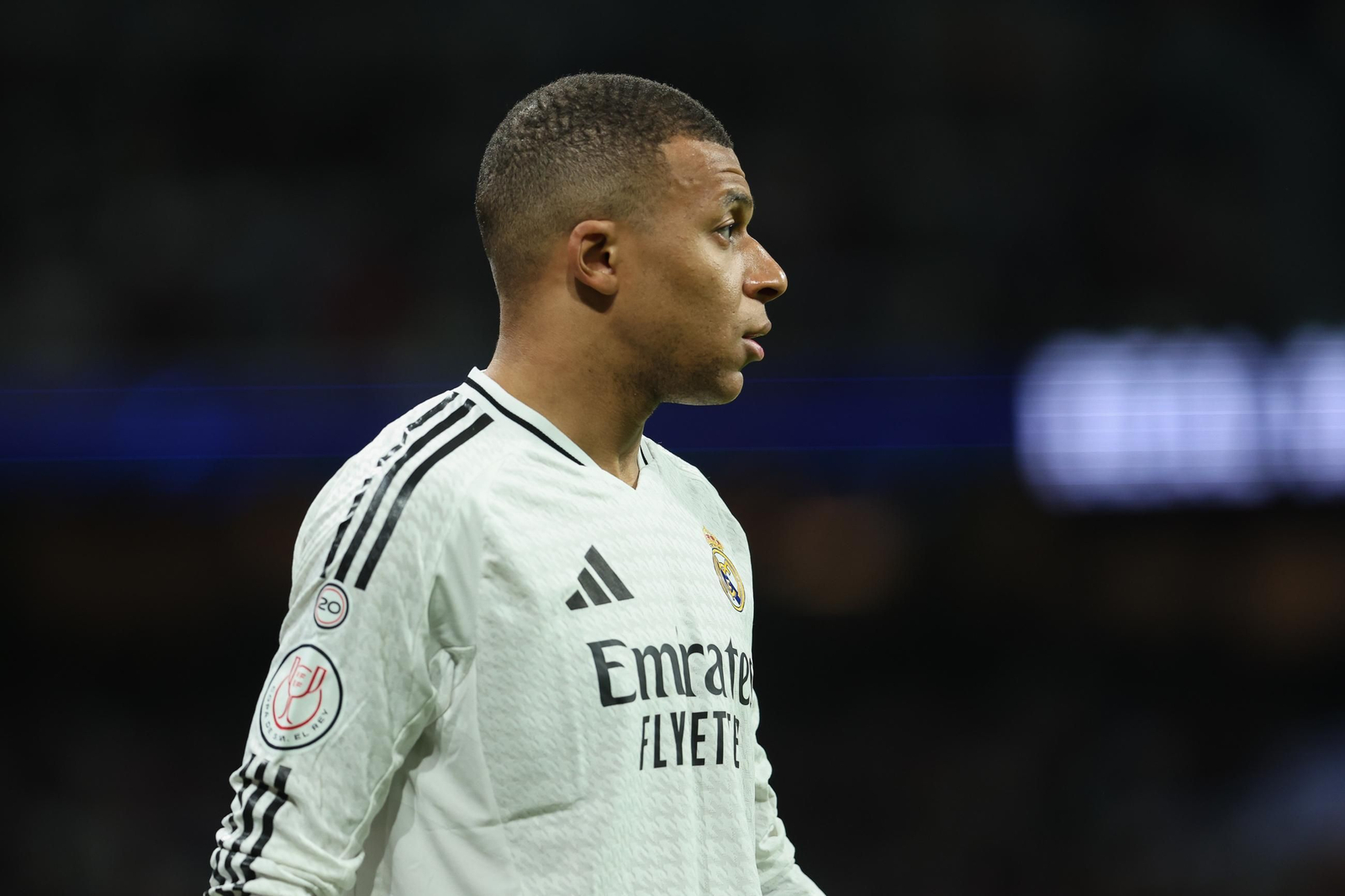 Las fotos del Real Madrid - Real Sociedad camino del Estadio de la Cartuja