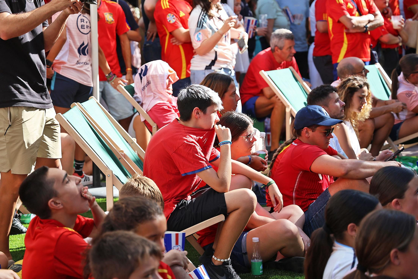 Imágenes de la Fan zone en Huelva de la Final de la Eurocopa entre Inglaterra y España Imágenes de la Fan zone en Huelva de la Final de la Eurocopa entre Inglaterra y España