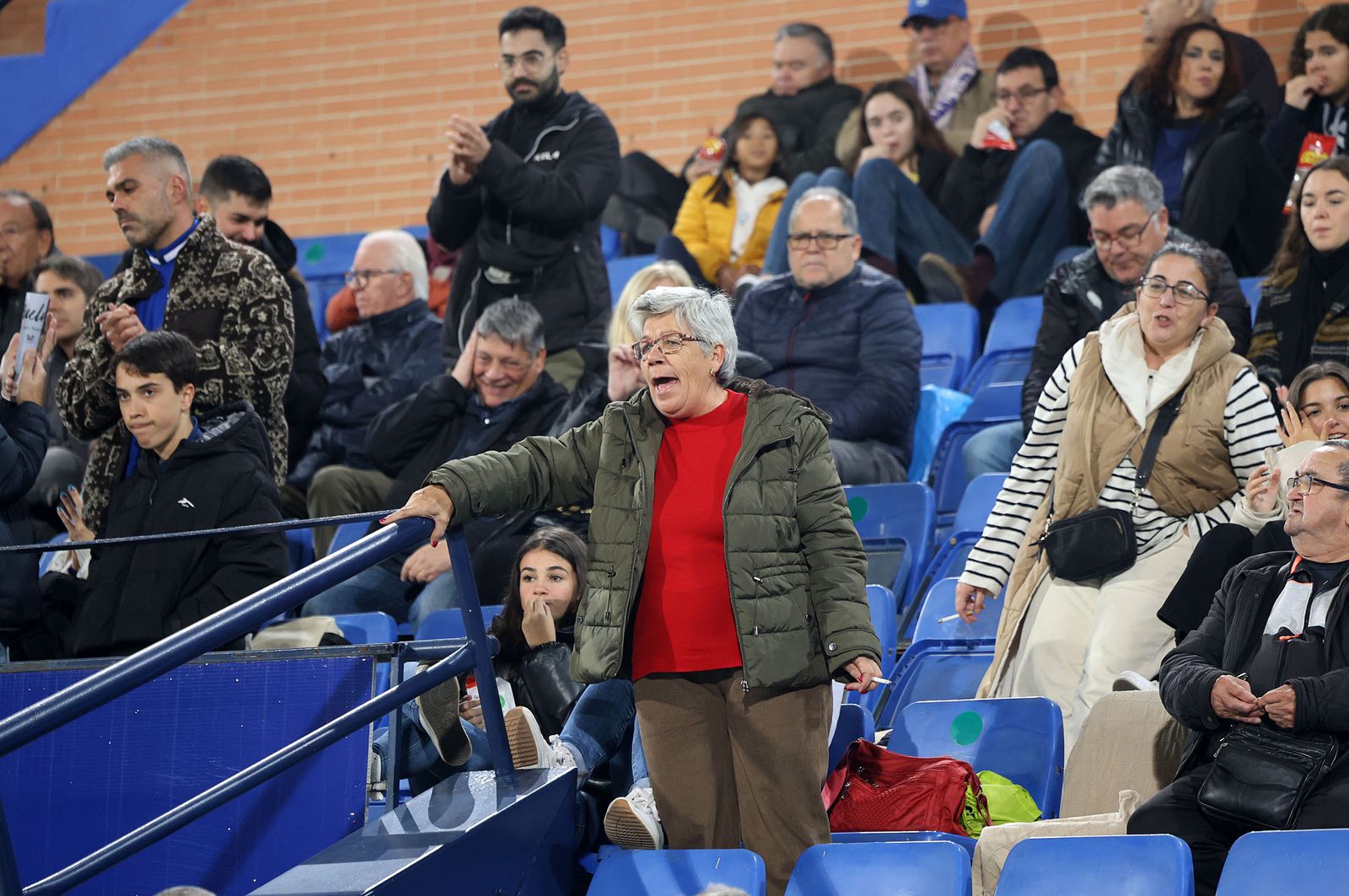 Búscate en las gradas del Nuevo Colombino en el Recre-Intercity