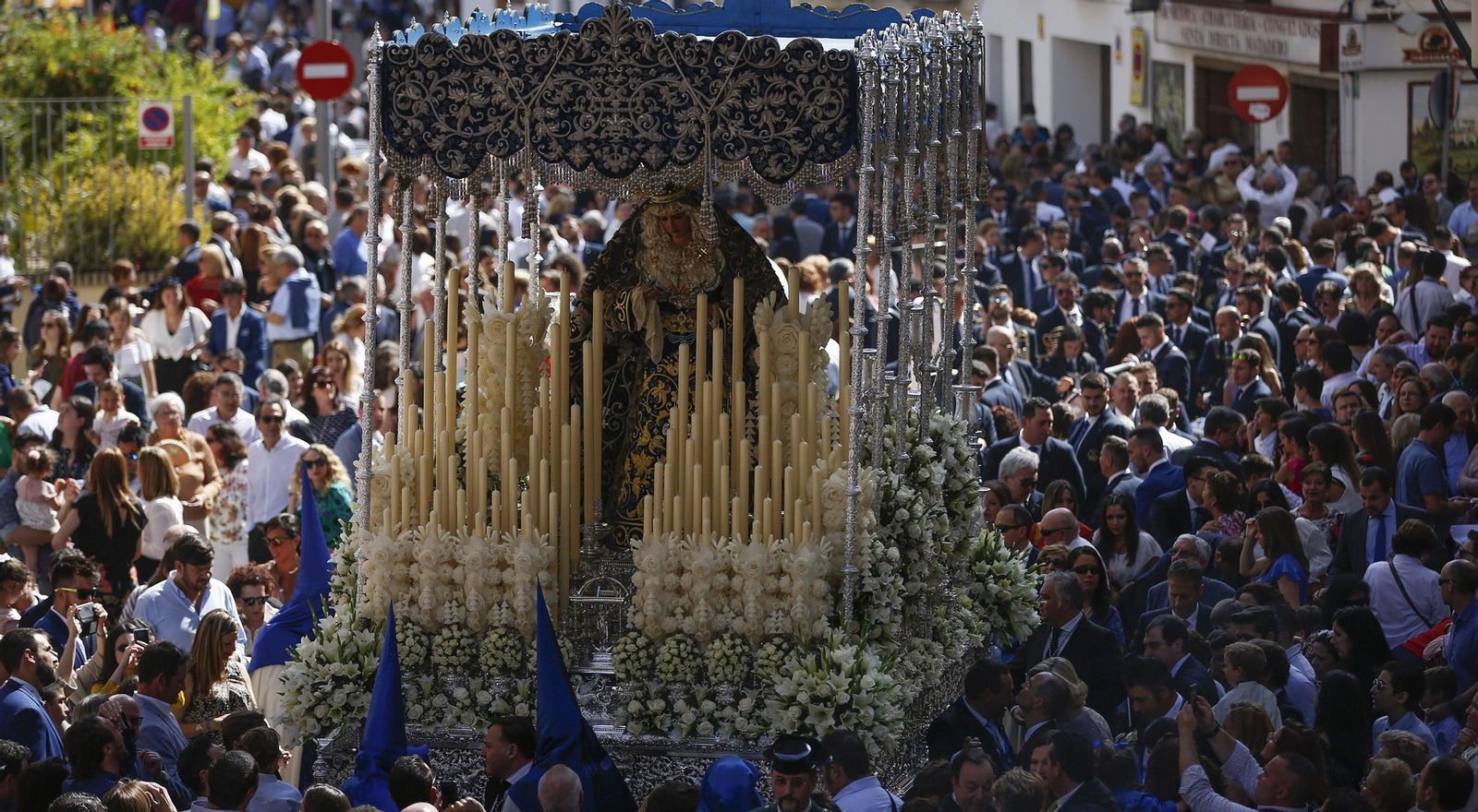 Las imágenes de la Hermandad de la Hiniesta