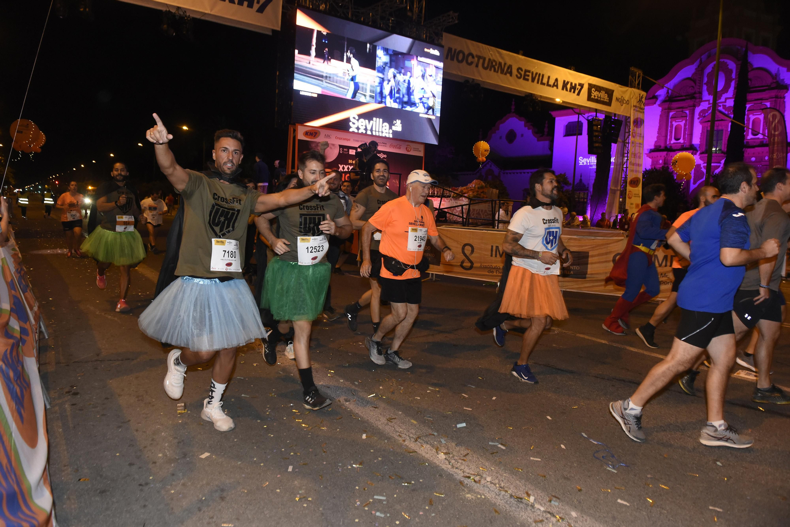 Búscate en la Carrera Nocturna 6