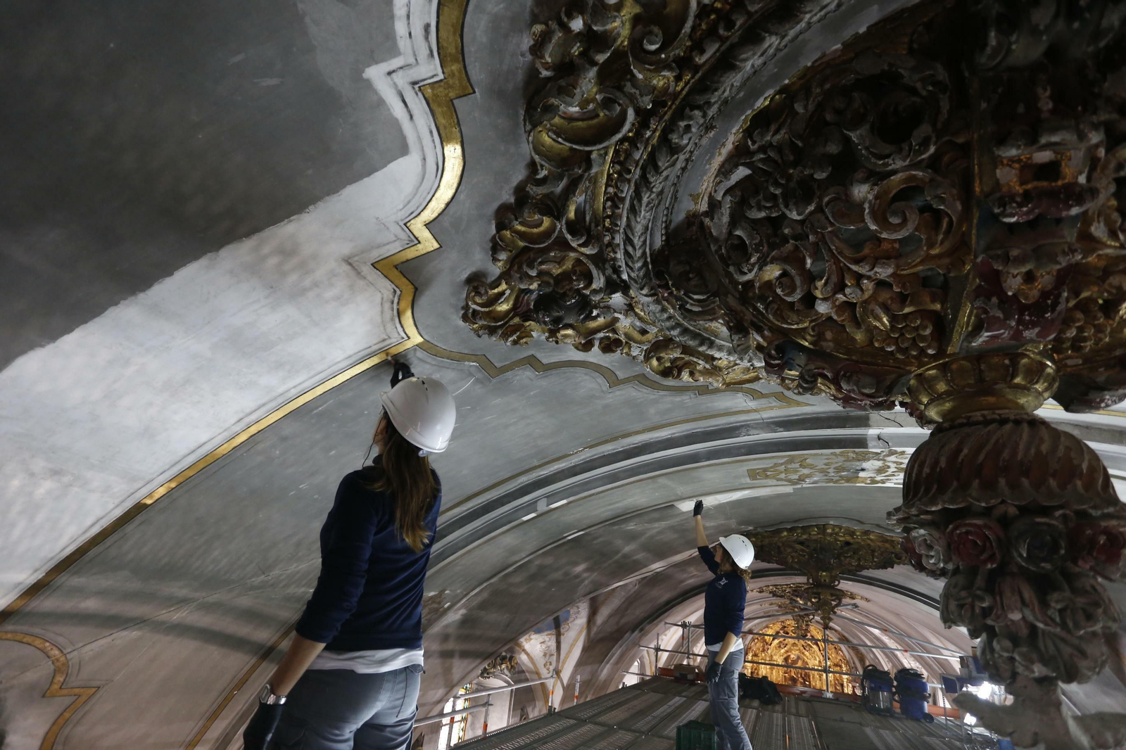 La restauración del coro alto de la parroquia de la Magdalena