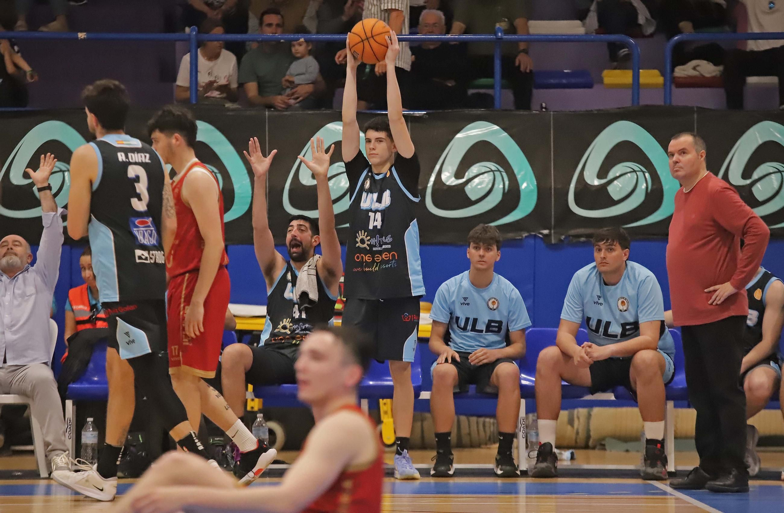 Las fotos del ULB - Jaén CB de Tercera FEB