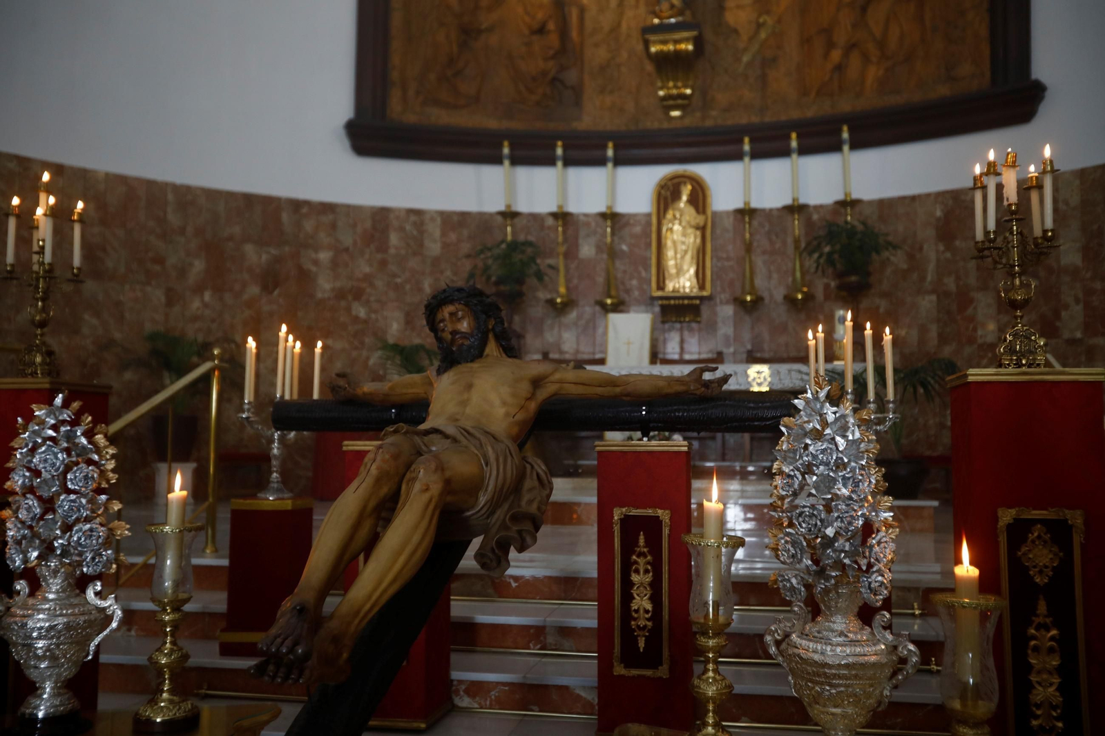Las mejores fotos del besapiés al Cristo de la Confianza de Córdoba