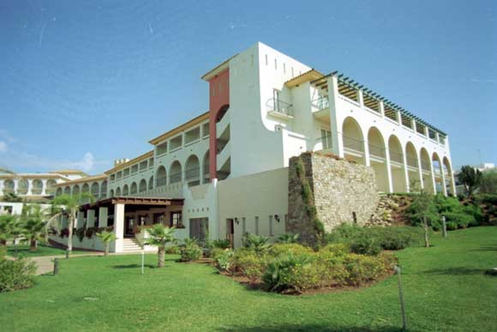 El hotel Fuerte Conil recibe el premio TUI Award por su servicio de guías