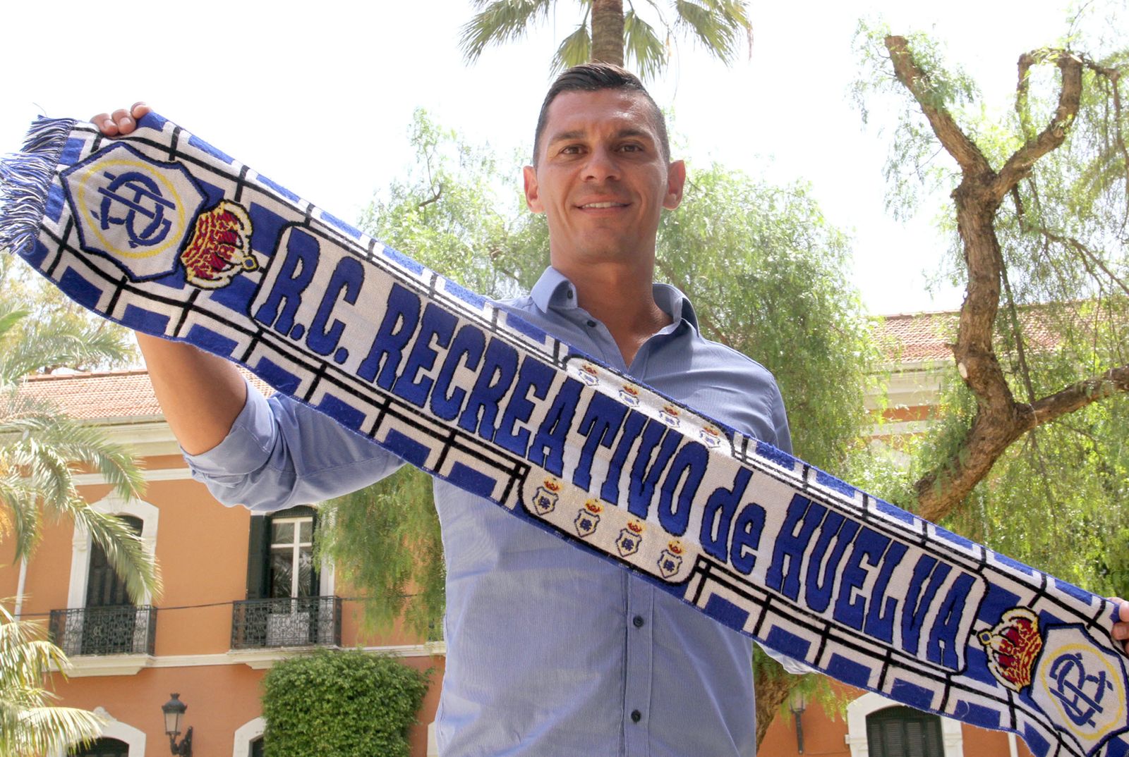 Presentación de Javi Casquero como nuevo entrenador del Recreativo de Huelva