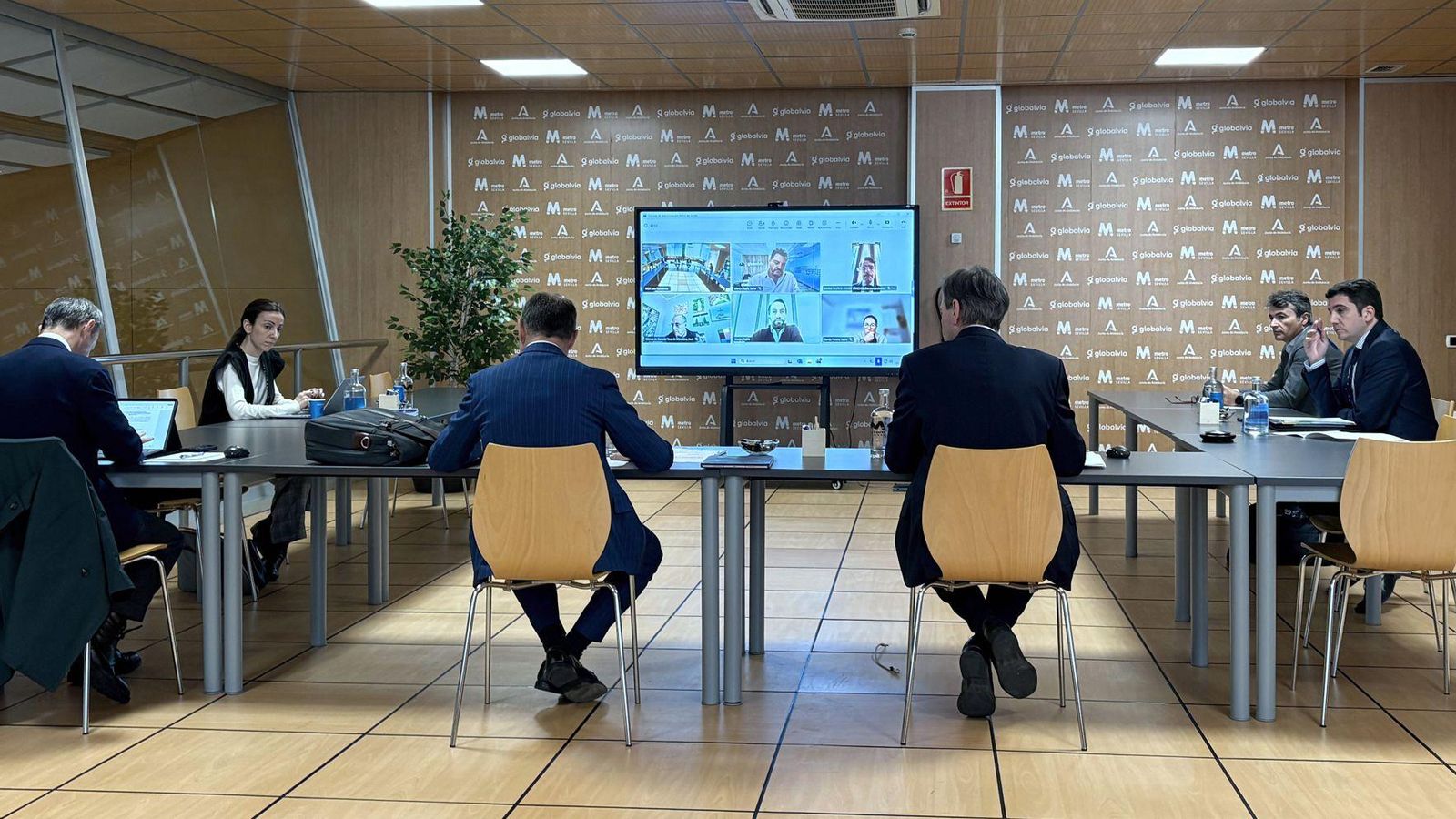 Un momento del consejo de administración de Metro de Sevilla