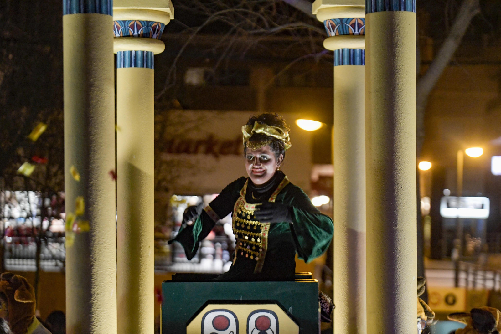 Fotos de la cabalgata de Reyes Magos de Granada 2022
