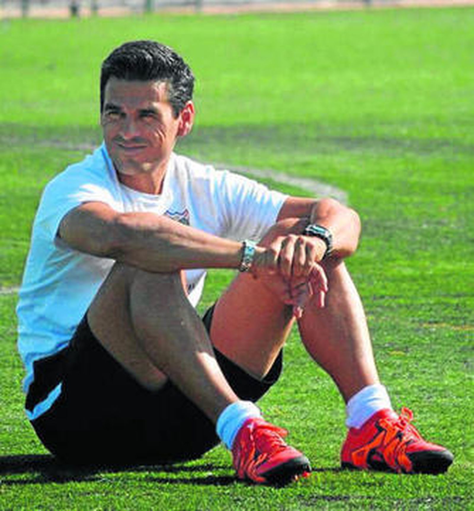 Juanito, entrenador del Atlético Sanluqueño.