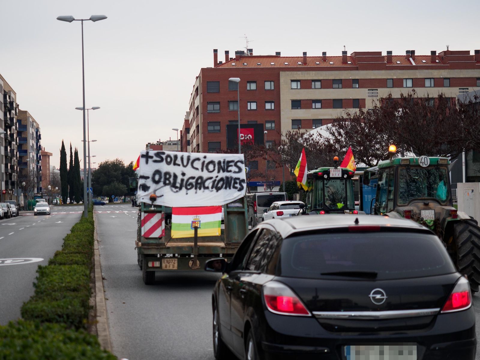 Las imágenes de la tractorada por las carreteras españolas: el campo para las principales vías