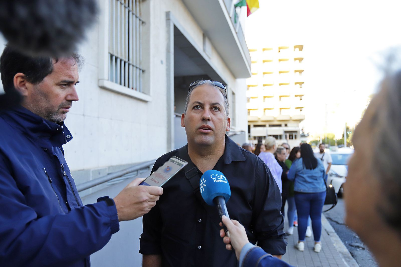 Llegada a los juzgados del detenido por el atropello mortal en Gibraleón