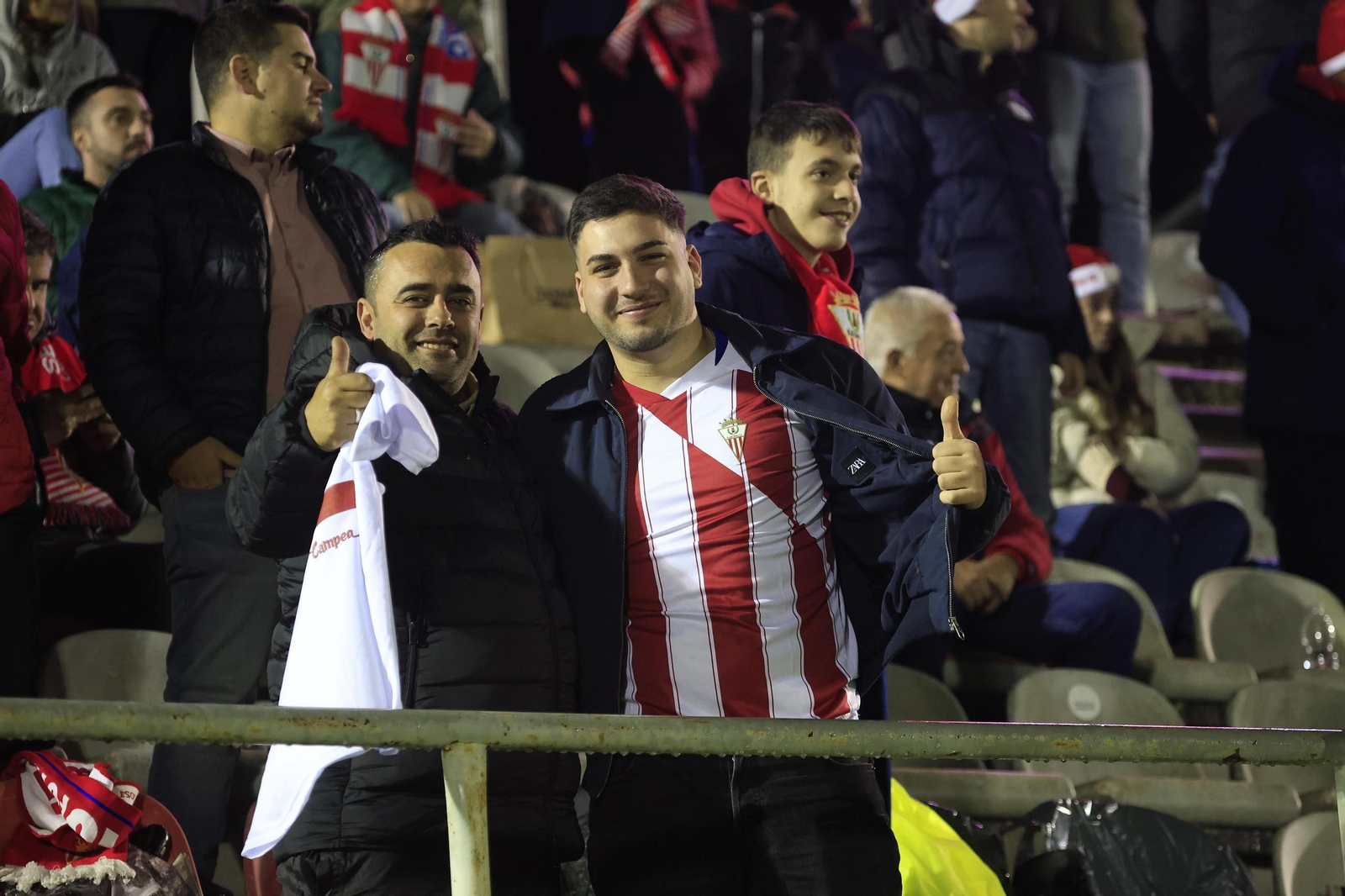 Búscate en el Nuevo Mirador durante el Algeciras - Villarreal B de Primera Federación