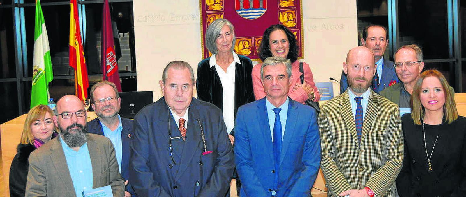 Valeria y Johan Cortés, Juan Carlos Rodríguez, Luis de Mora-Figueroa, Bibiana Gonzalez-Gordon, el alcalde Isidoro Gambín, Nhean Hayness, Diego de Mora-Figueroa, Javier Hidalgo, Ana Carrera y Javier Ruiz.