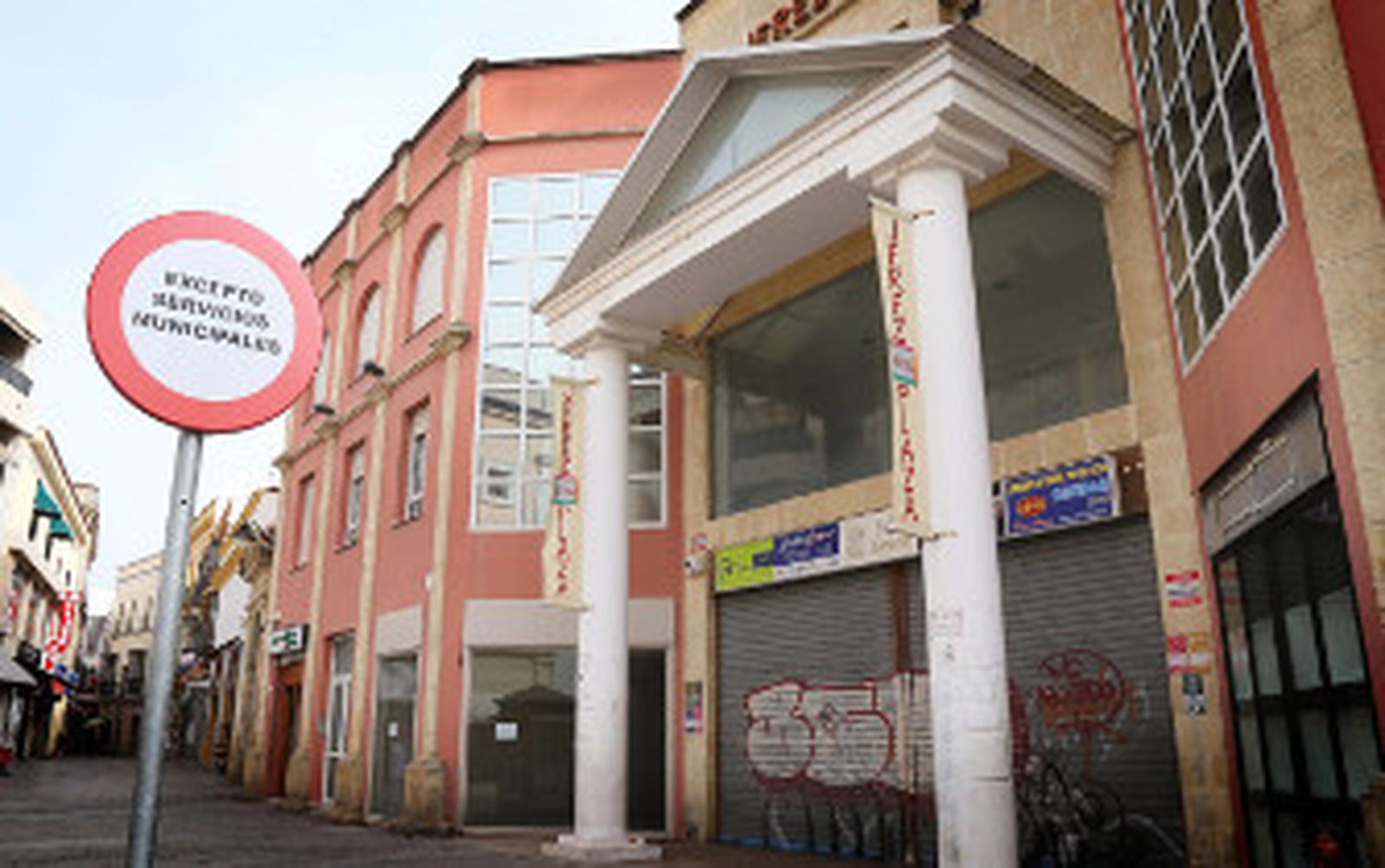 'Jerez Plaza' pierde otros dos negocios y echa el cierre definitivo