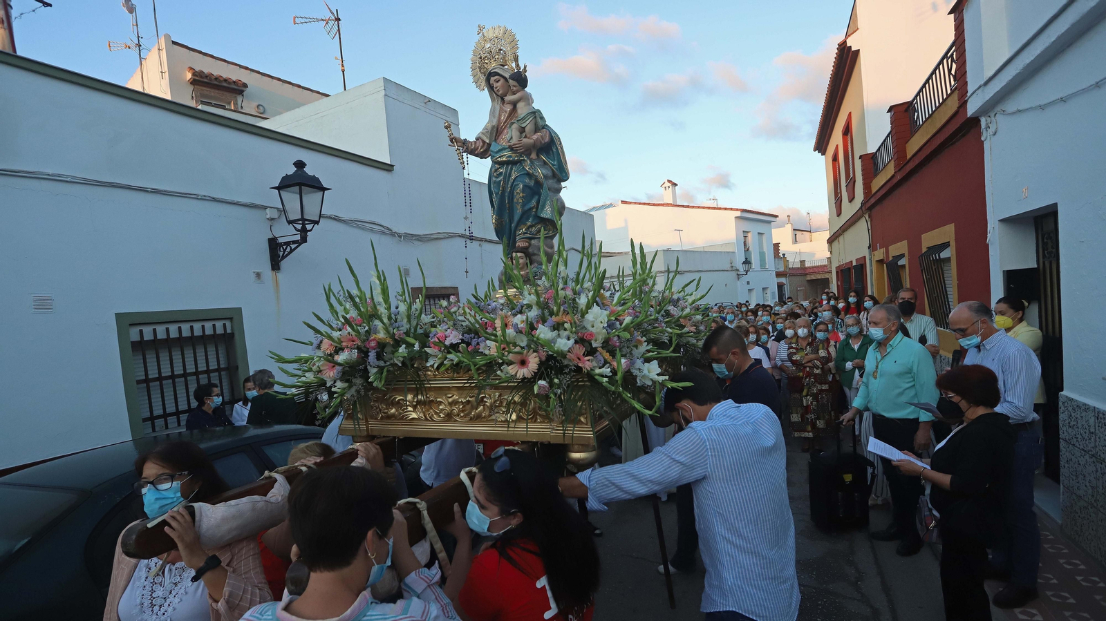 Fotos del Rosario de la Aurora de la Patrona de Los Barrios