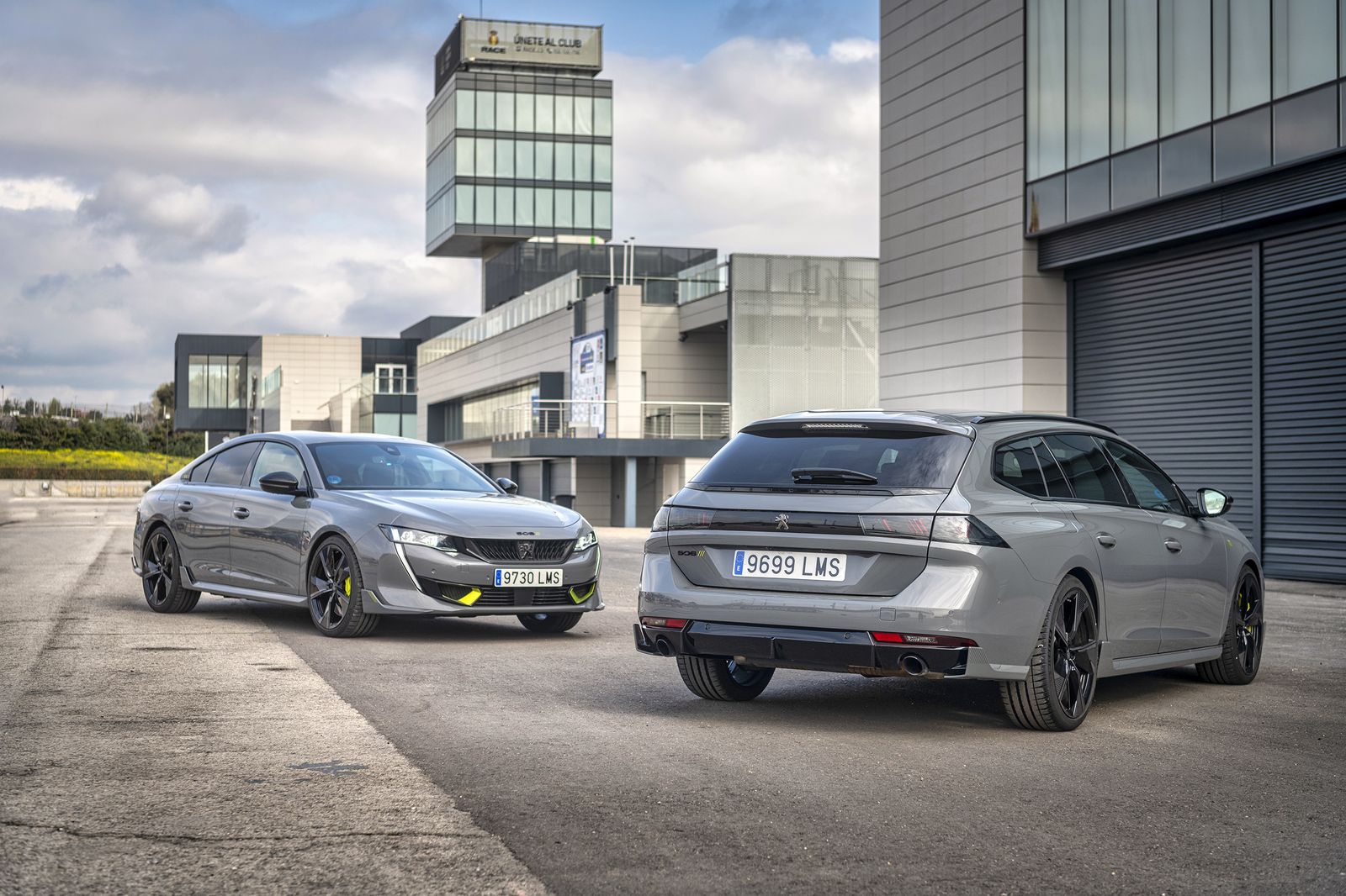 Así va el 508 PSE, un híbrido enchufable puramente deportivo