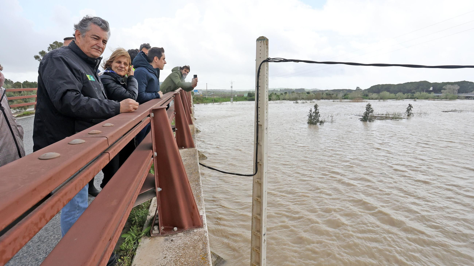 Operativo por el desbordamiento del río Guadalete