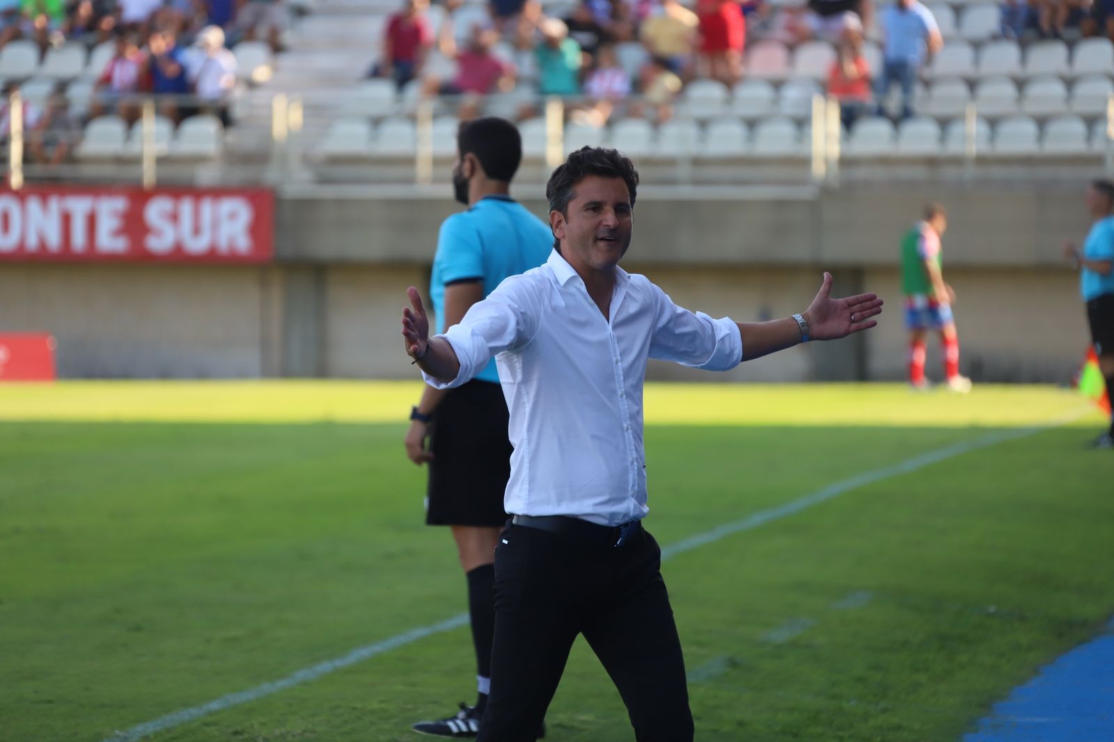 Ania, durante el Algeciras-Sabadell.