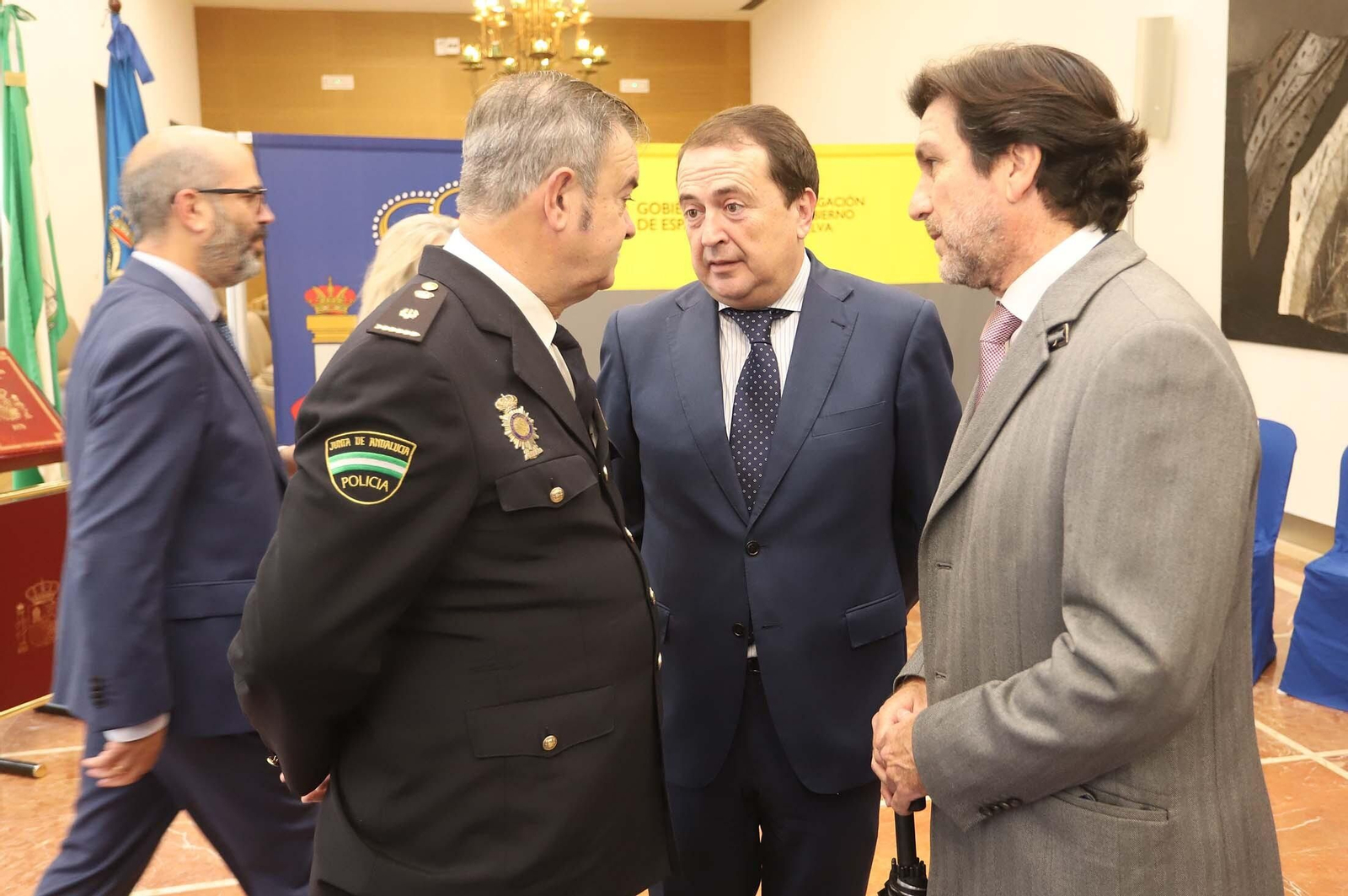 Imágenes del acto conmemorativo del 44 Aniversario de la Constitución Española y en el que se hace entrega al Real Club Recreativo de Huelva del decimotercer Premio Martín Alonso Pinzón a los Valores Constitucionales